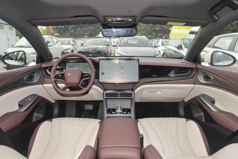 BYD Seal 07 DM