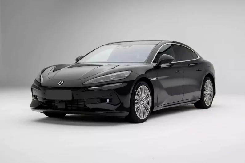 Denza Z9 DM