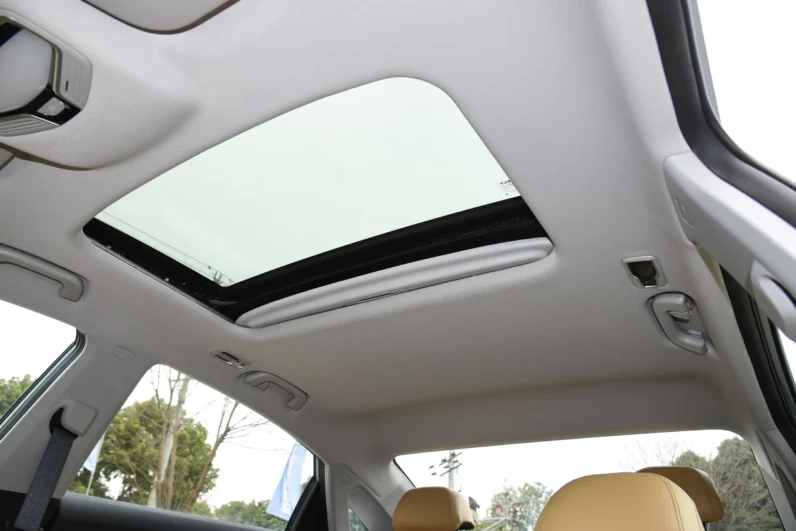 Geely Emgrand L HiP
