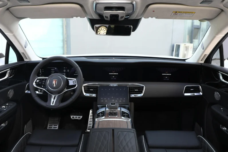 Hongqi E-HS9