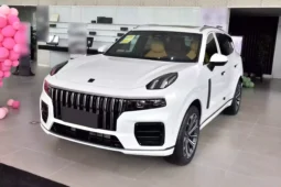 Lynk & Co 09