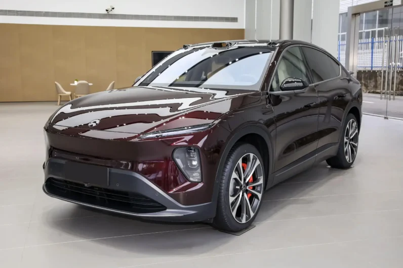 NIO EC7
