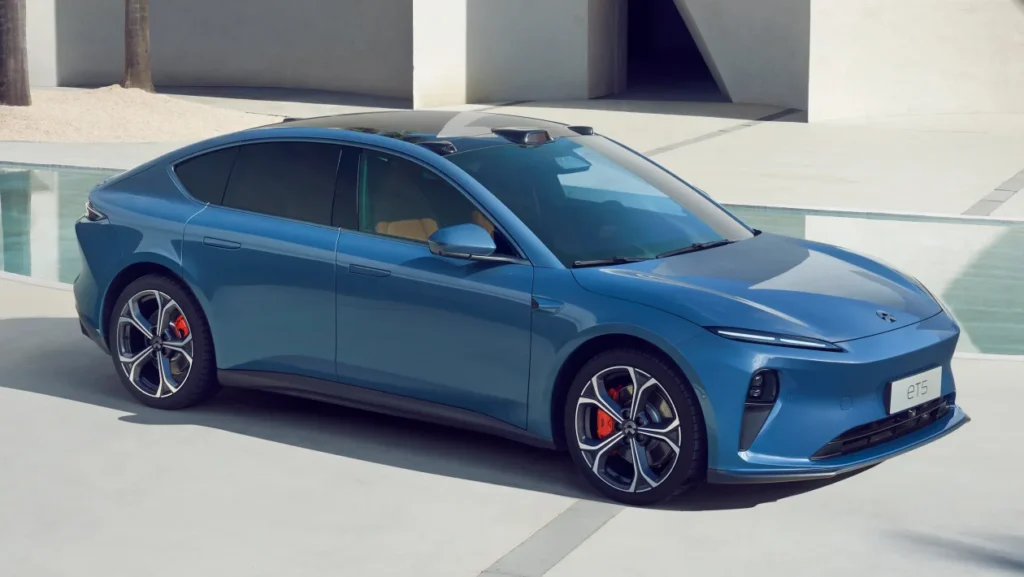 NIO ET5