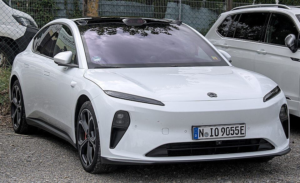 NIO ET5