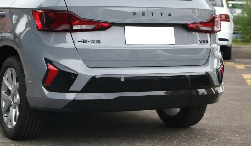 
								Volkswagen Jetta VS5 full									