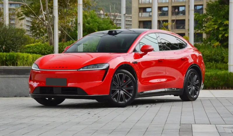 
								Chery Luxeed R7 full									