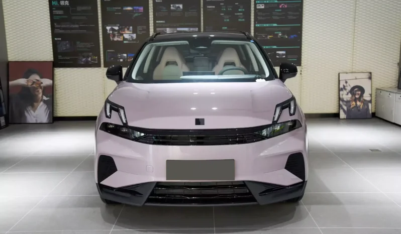 
								Lynk & Co 06 EM-P full									