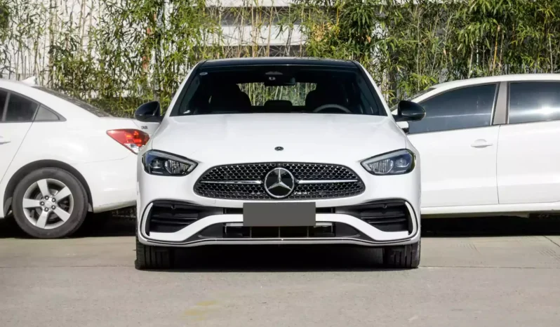
								Mercedes-Benz C-Class full									